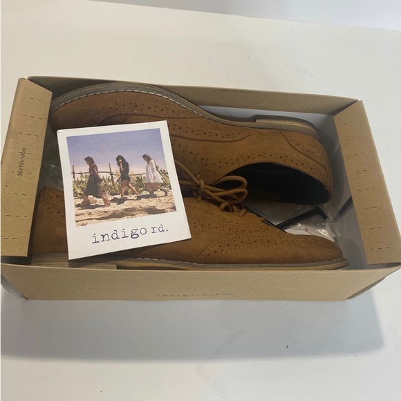 Indigo rd Brown Suede Oxfords - Picture 6 of 7